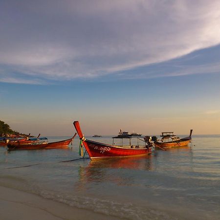 Ten Moons Lipe Resort Eksteriør bilde